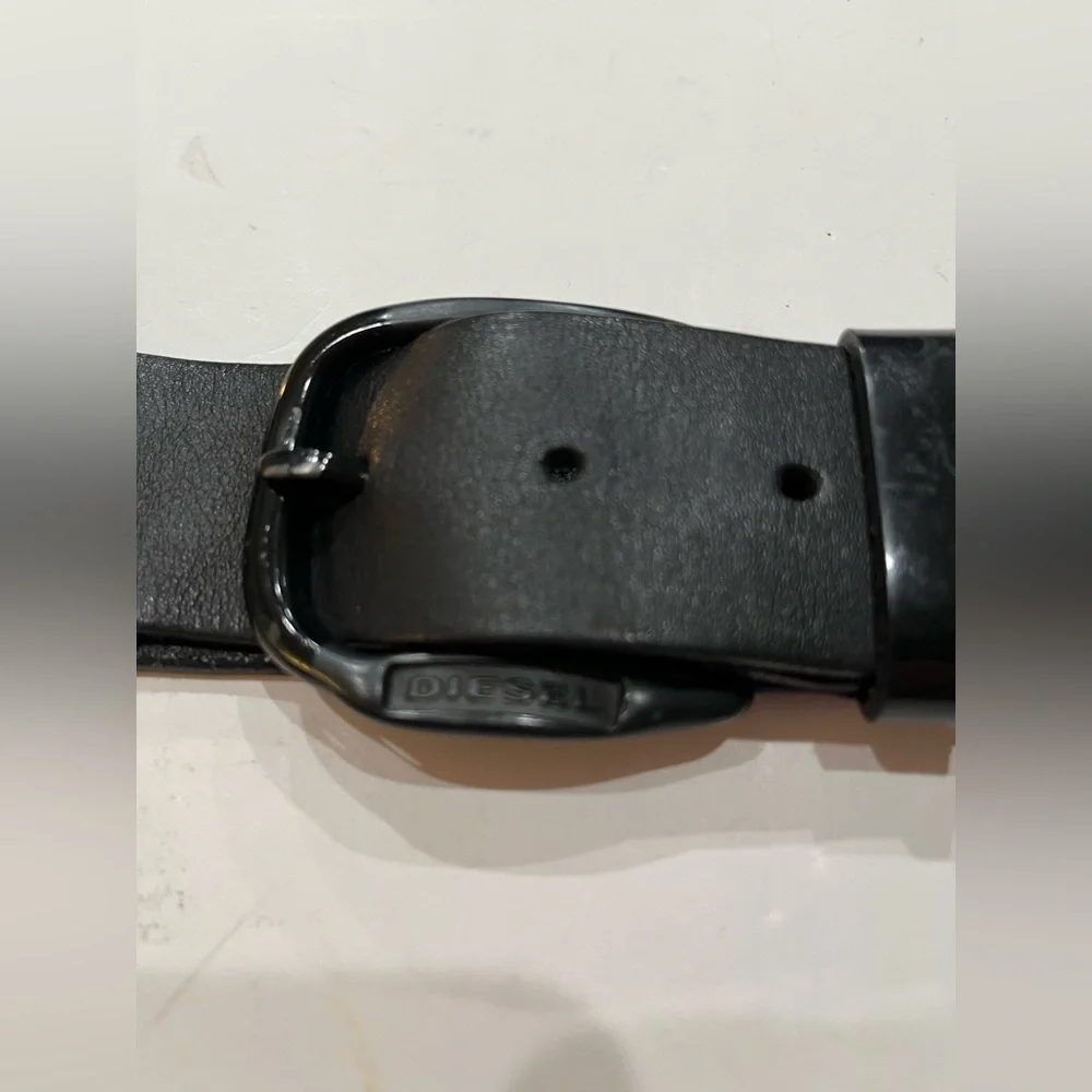 Diesel Black Leather B-1DR Belt with Tonal Matte Black Buckle Sz.‎ 38US